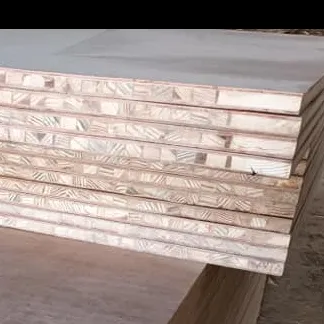 Könnyen használható a Pine Sandwich Block Board a kezdőknek?